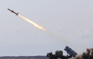 Генштаб підтвердив удар по російському порту Кавказ у Керченській протоці, використовувалися безпілотники та ракети "Нептун"