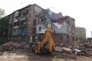 Оккупанты ночью нанесли удар по жилому дому