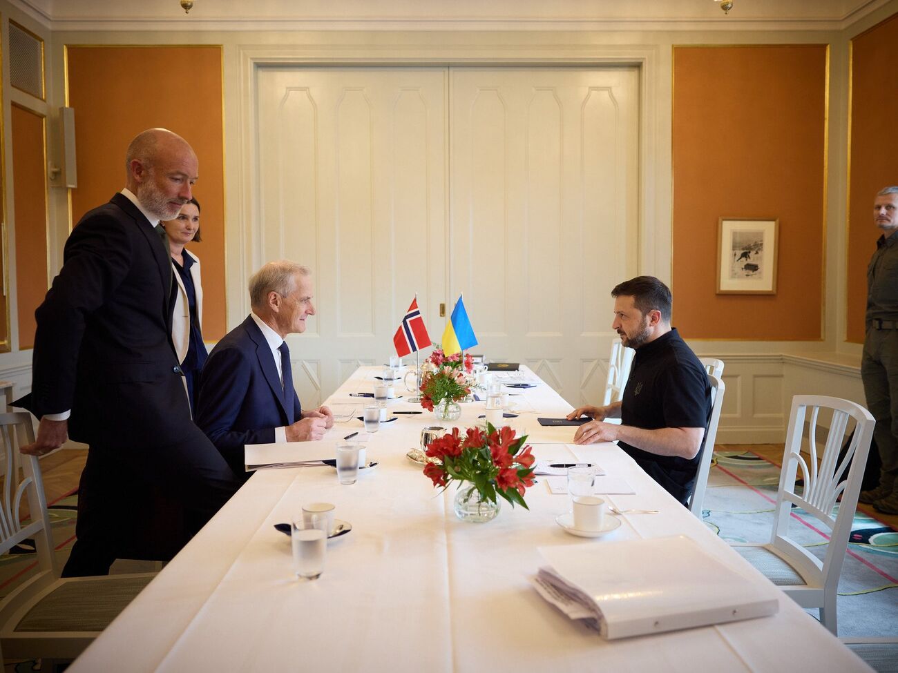 Мобилизация в Украине во время полномасштабной войны "не заканчивалась", отметил Зеленский