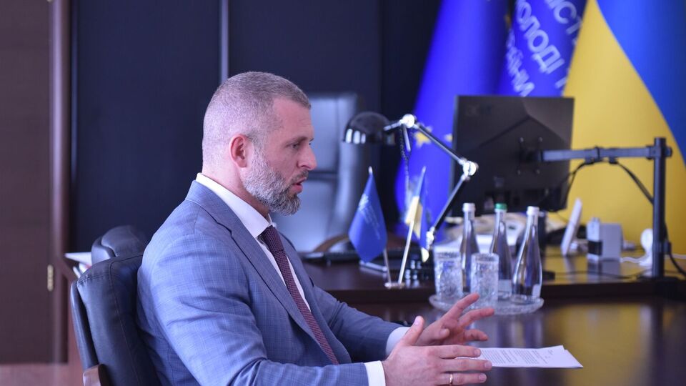 Бідний зазначив, що українці мають нагадувати світу про війну