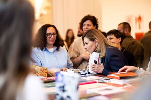 Зеленская: Сожженные книги. Они должны были пахнуть типографской краской, а пахнут горем