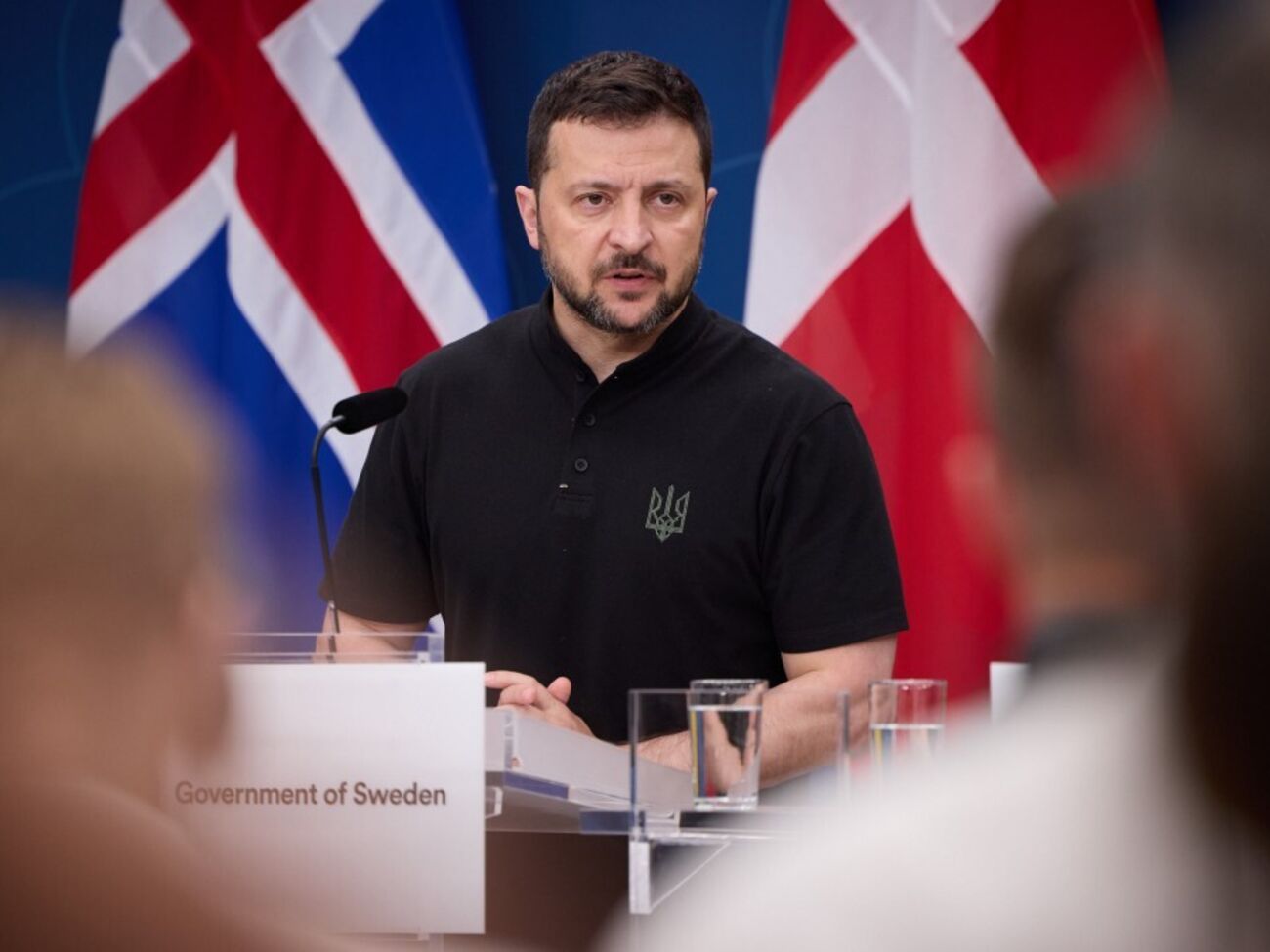 Участие в саммите мира подтвердили уже около сотни государств и международных организаций, отметил Зеленский