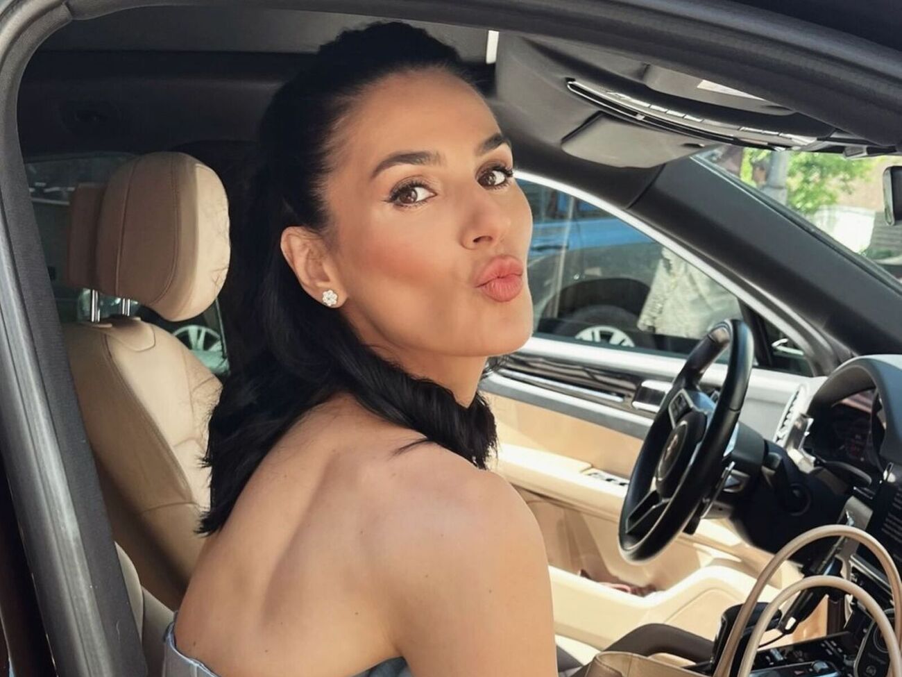 Про свій новий проєкт Єфросиніна повідомила 14 травня