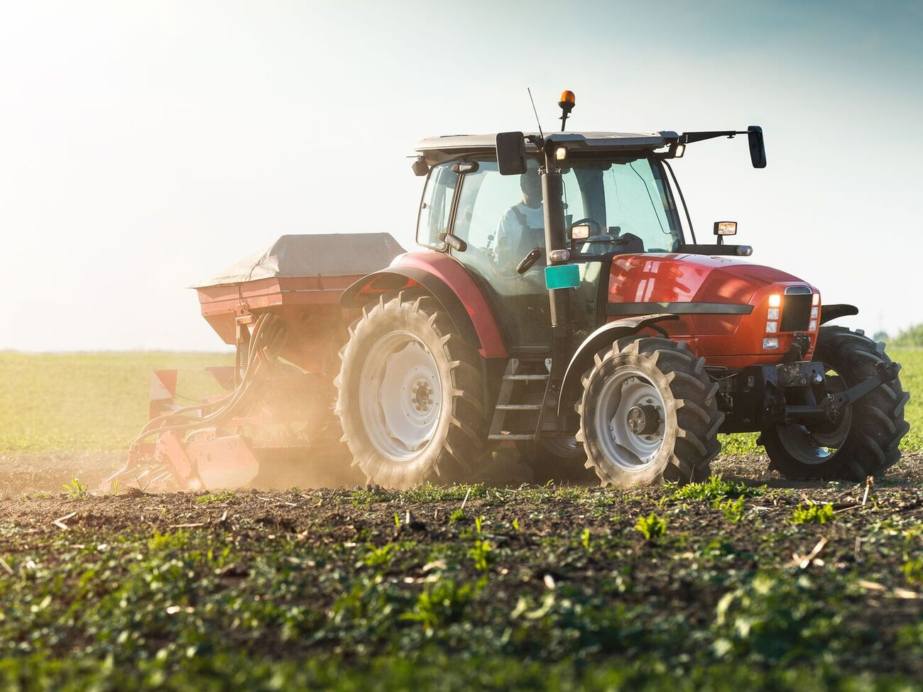 В связи с усилением мер по мобилизации существует большая угроза потери предприятиями узкоквалифицированных специалистов, отметили в Украинской аграрной ассоциации
