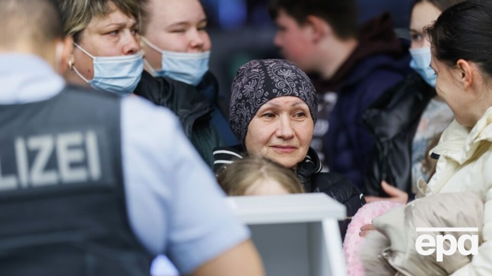По данным Bild, доля работающих украинцев-беженцев в ФРГ – 21% от трудоспособных и 13,5% от общего числа