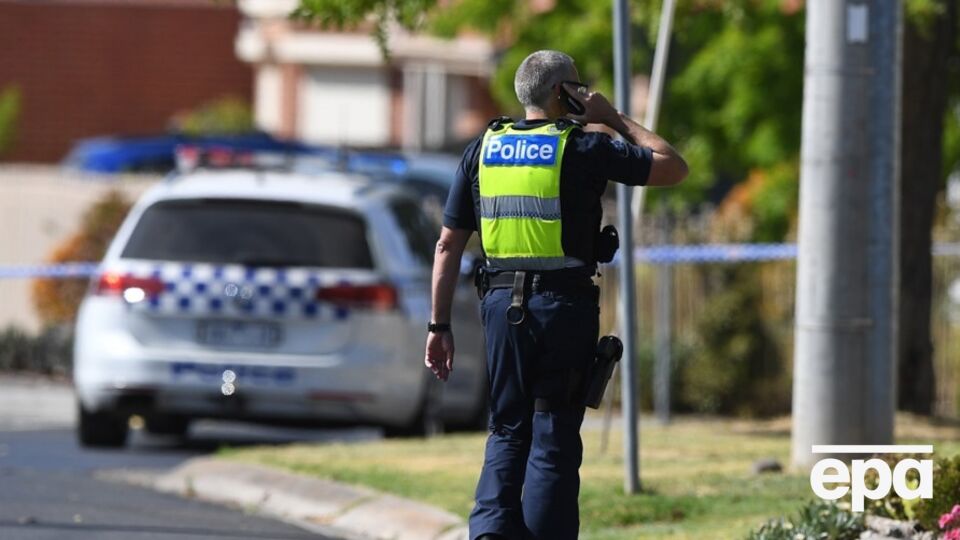 Полиция пыталась усмирить подростка с помощью шокера, но это не удалось