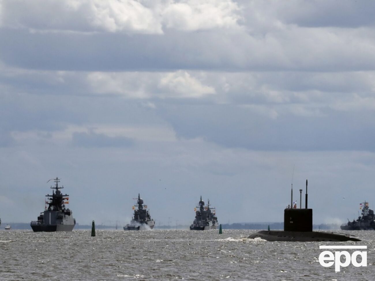 До маневрів буде залучено ракетні з'єднання Південного військового округу і ВМФ РФ