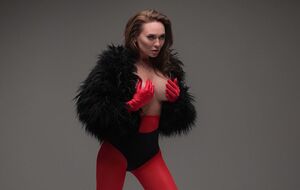 Саливанчук: Врываемся в понедельник, в новую неделю с прекрасным настроением, чего и вам желаю