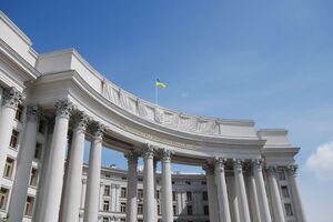 У МЗС України закликали не визнавати Путіна законно обраним президентом РФ