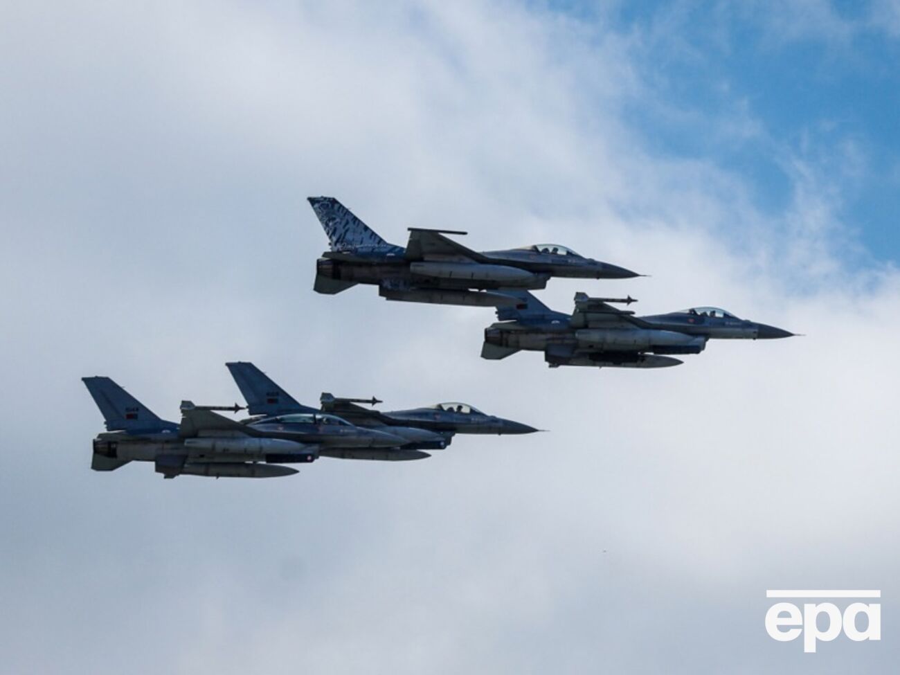 В МИД РФ назвали планируемые поставки истребителей F-16 "целенаправленной провокацией" со стороны США и НАТО