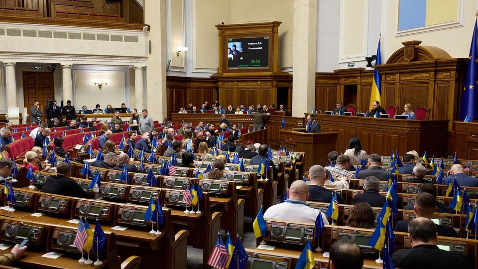 Парламент розгляне пропозиції президента на засіданні 8 травня