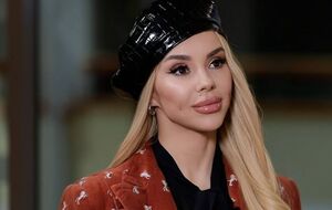 СолоХа: Мы всю жизнь жили в комплиментарном шоу-бизнесе. Шоу-бизнес из-за своей комплиментарности стал интересным и неконкурентноспособным