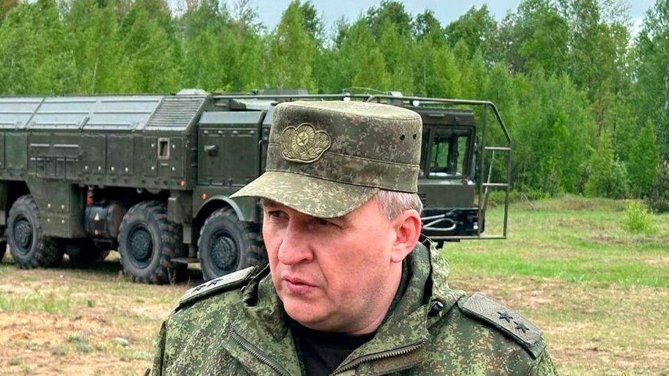 Хренін оголосив раптову перевірку носіїв ядерної зброї, яка є на території Білорусі