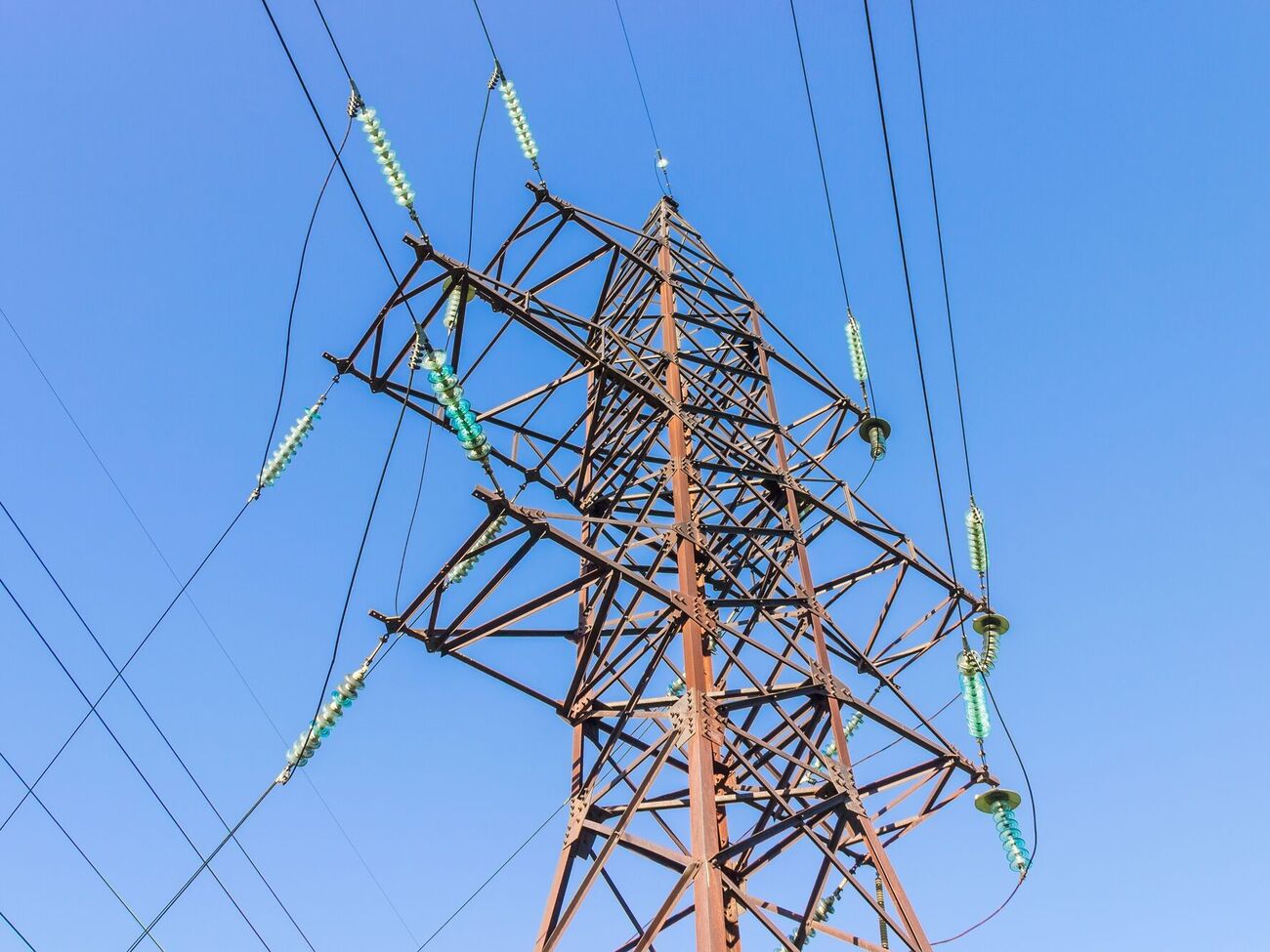 Одним из действенных инструментов для операторов системы распределения является освобождение новой амортизации от обязательного источника реинвестиций, считает глава общественного союза "Умные электросети Украины"