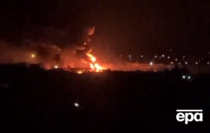 В Луганске после прилетов горят нефтебаза и газопровод высокого давления, заявил Пасечник