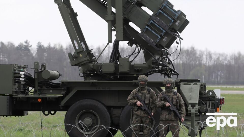 Евлаш отметил, что ракеты к западным ЗРК дефицитны