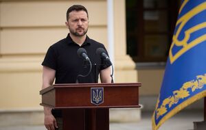 Зеленский: Весь мир не имеет права дать еще один шанс нацизму