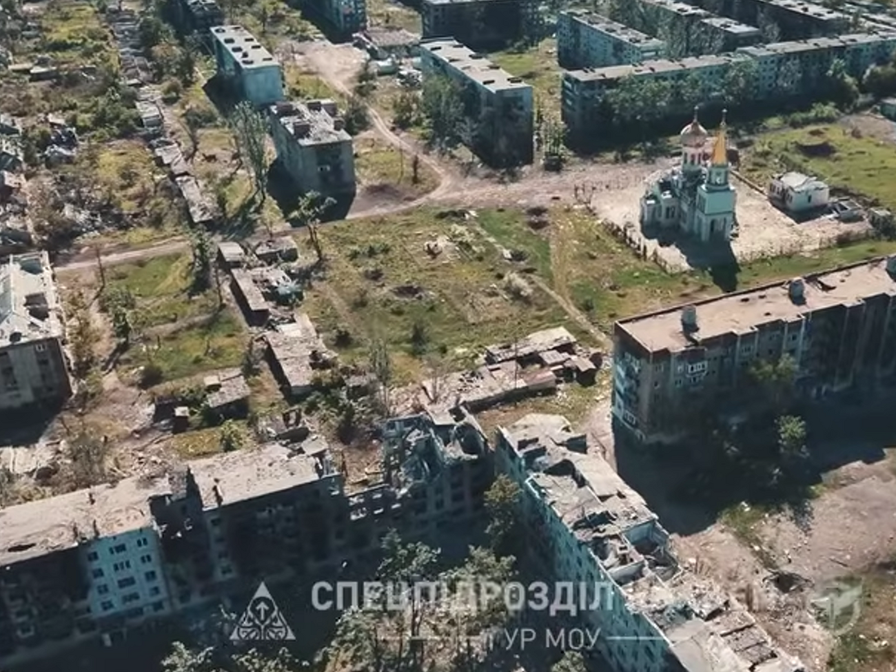 Окупанти знищують Часів Яр авіацією й артилерією