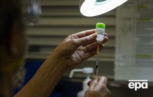 Евросоюз уже запретил использовать вакцину Vaxzevria, пишут СМИ