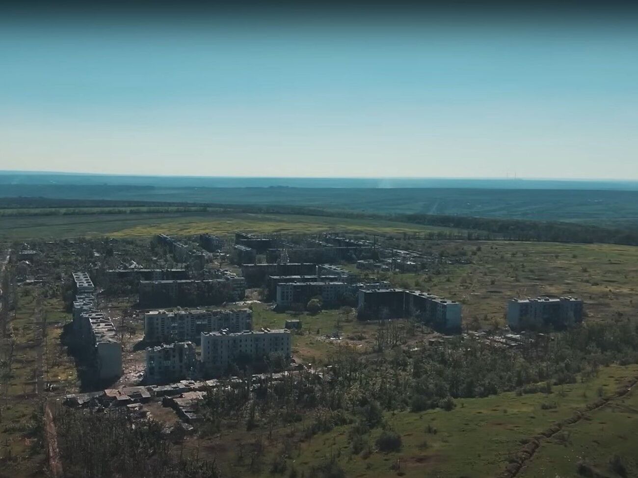В Часов Яр гуманитарную и медицинскую помощь можно завести только утром или поздно вечером, отметили в ОВА