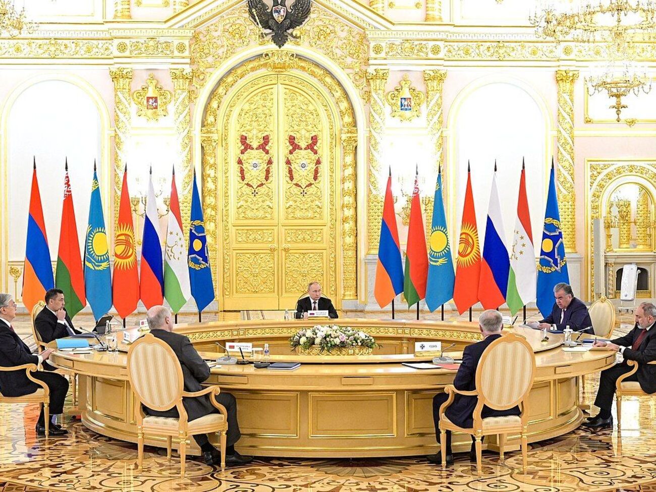 В ОДКБ входят шесть стран