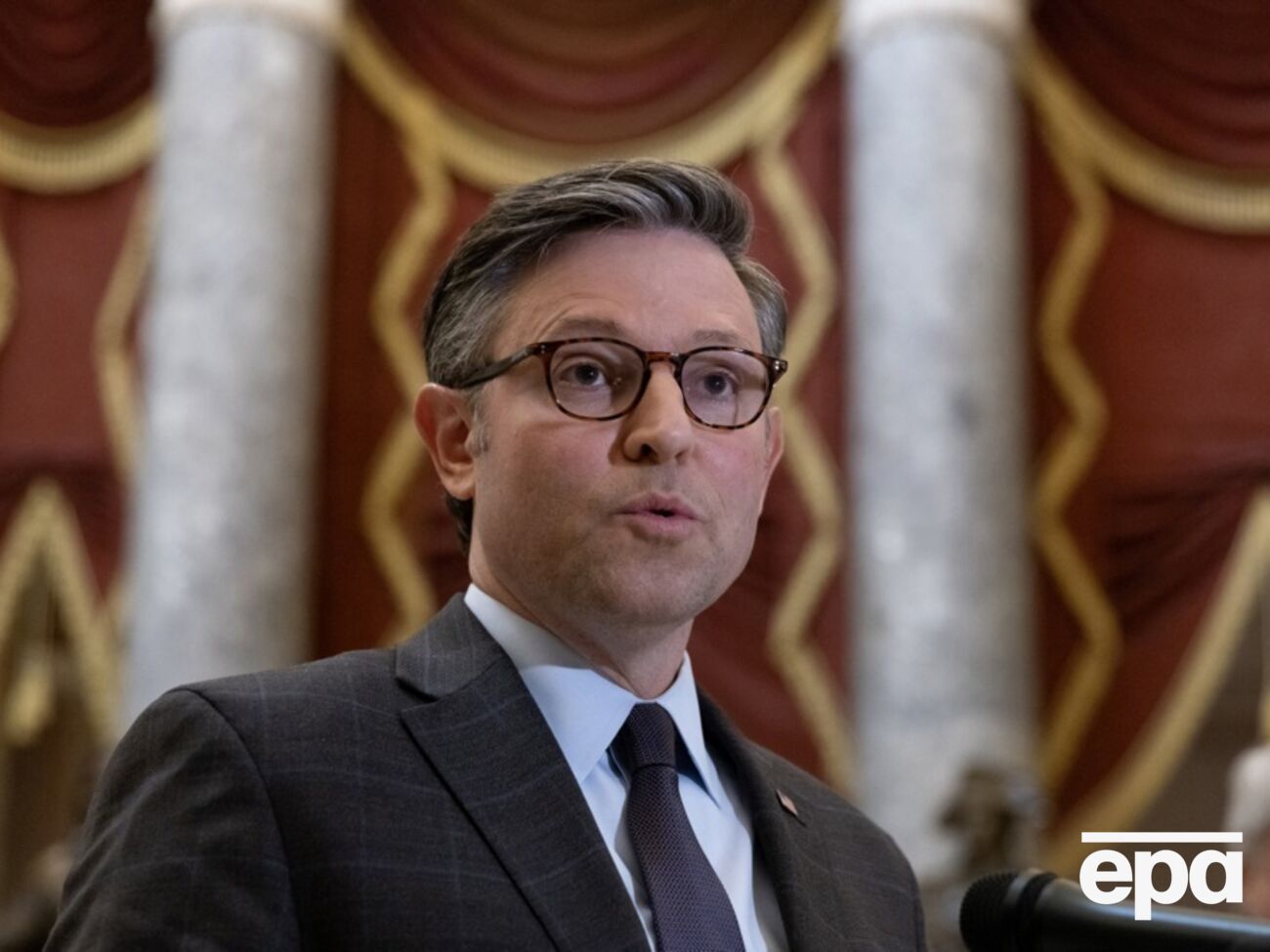 Американские законодатели не поддержали отставку Джонсона