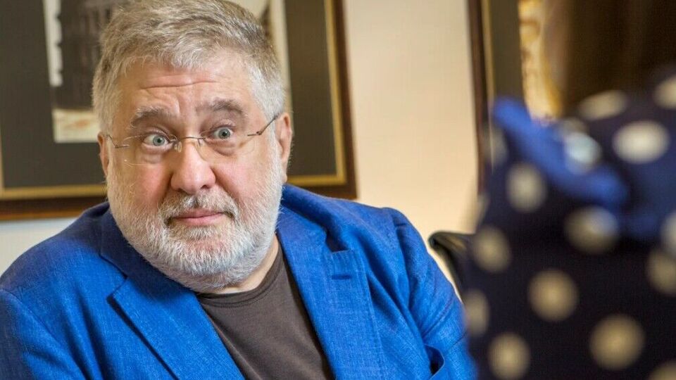 Aффилированная с Игорем Коломойским компания United Energy получила от перепродажи электроэнергии деньги и не заплатила государству, пишет Гэри Картрайт