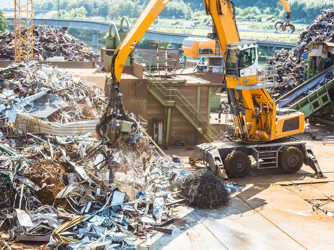 Упродовж 2023 року "Укрзалізниця" провела понад 100 електронних аукціонів із продажу брухту