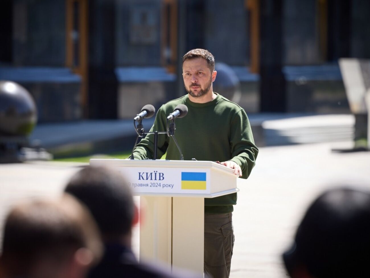 Окупанти скрізь збільшили свої війська, зазначив Зеленський