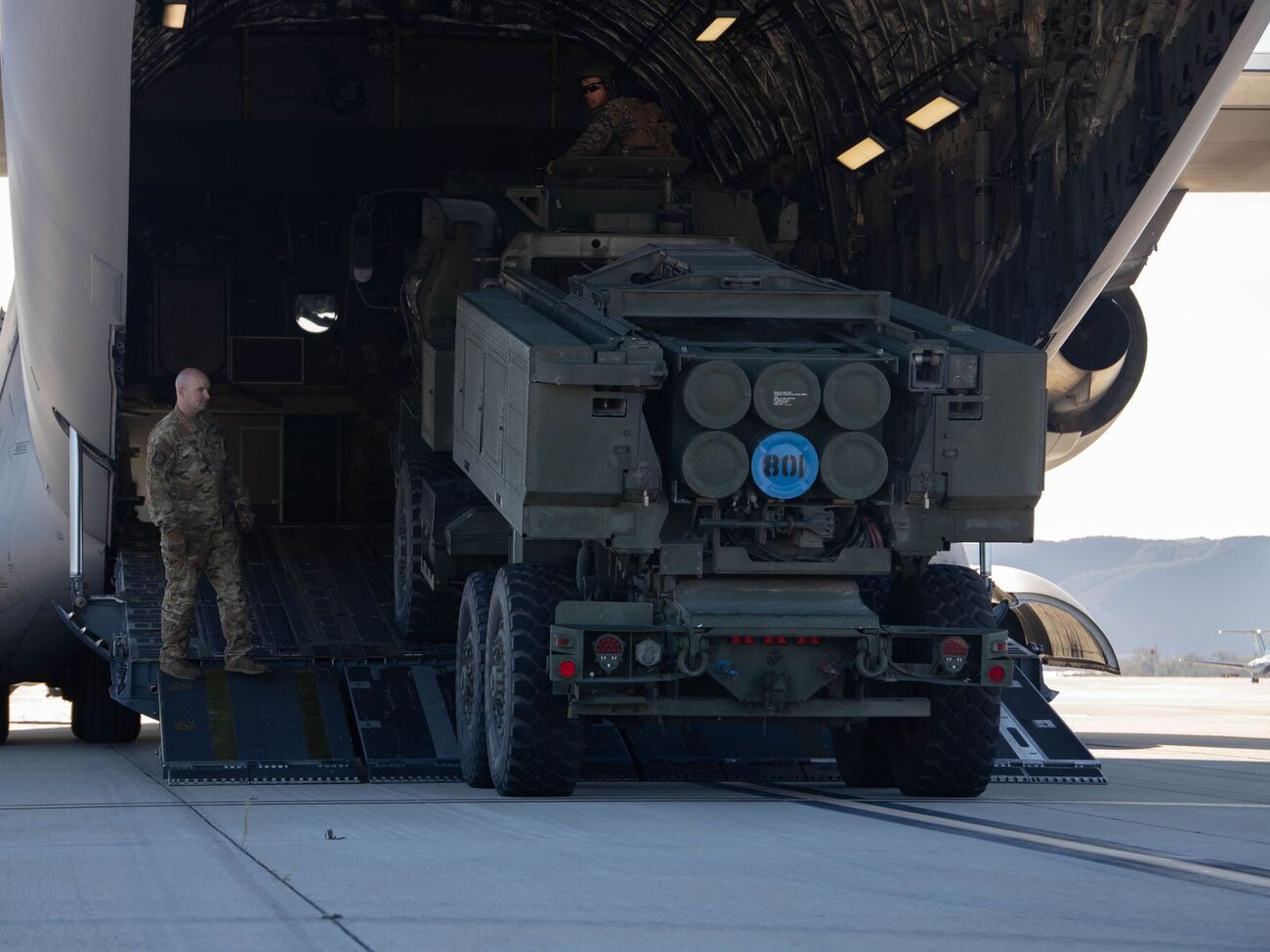 Украина должна получить от США 39 HIMARS