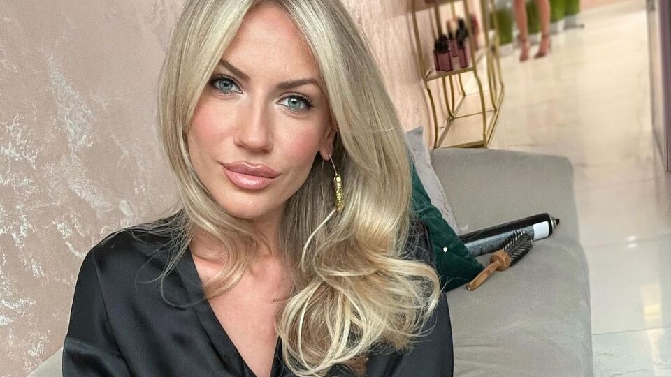 Никитюк выбрала белье за почти 4 тыс. грн