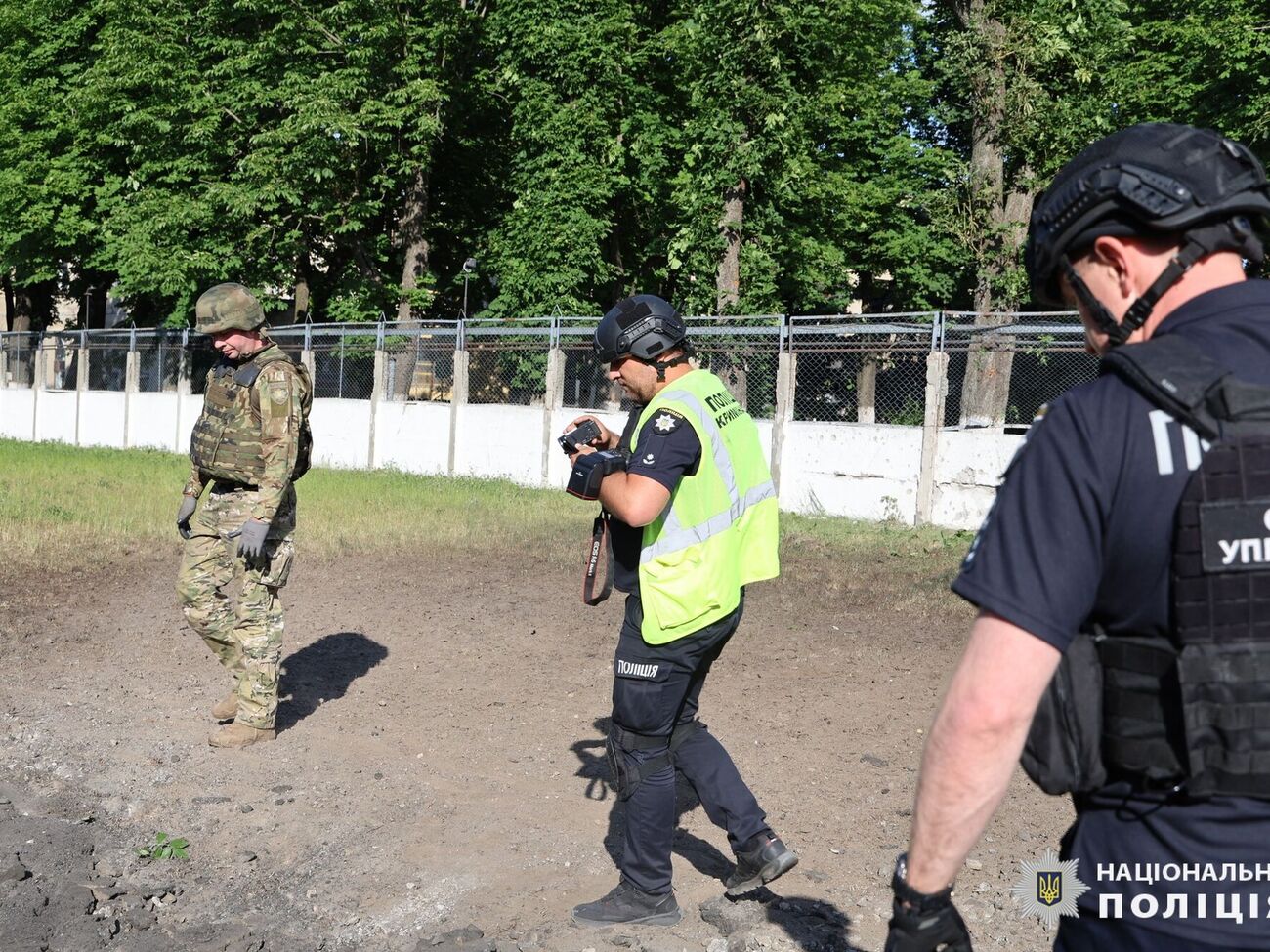 Люди от взрыва не пострадали