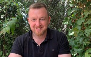 Популизм – наше все. Мы продолжаем требовать чудеса. Сохранять низкие налоги, тарифы. Желательно еще нанять 100 500 наемников, чтобы воевали они