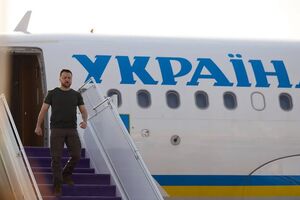 Украиский президент прилетел в Сингапур