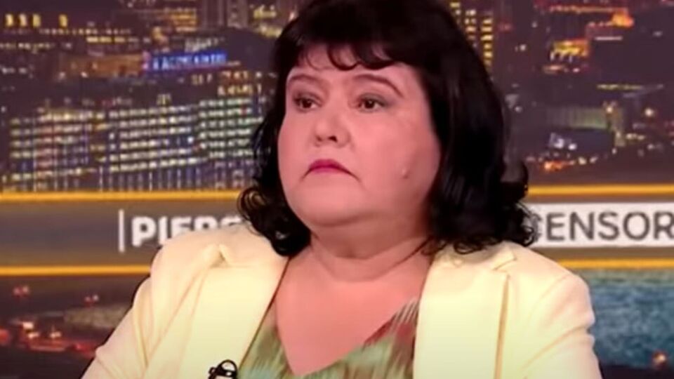 Гарви в судебном иске опровергла, что писала Гадду тысячи писем и сообщений