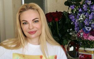 Відхаркувати всі ці переживання ми будемо багато років. Як і наші діти. Тому піклуйтеся про себе, лишіться здоровими до перемоги. Бо хіба тільки нам, старим ПТСРникам, перемогу святкувати?