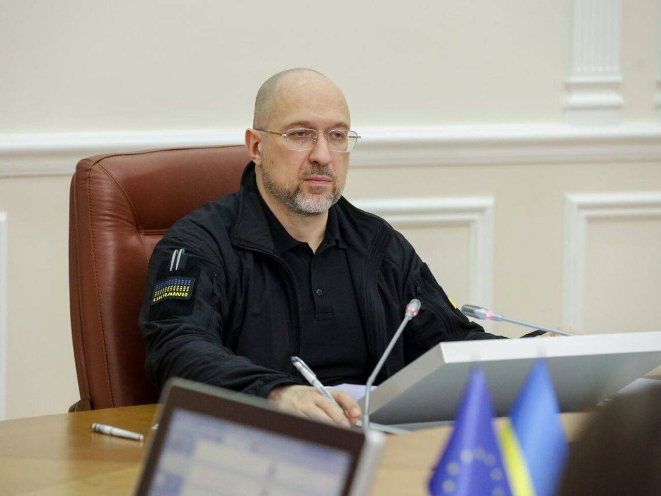 Денис Шмыгаль: Уплаченные налоги будут переведены в фонд поддержки, в фонд субсидий, специальный счет для выплаты субсидий людям