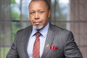 Чилима погиб при крушении самолета