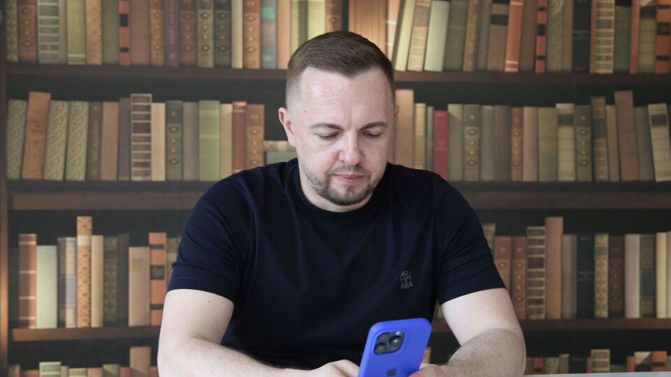 Олег Крот: Вважаю, кожен, хто має певні знайомства, повинен розповідати про нагальні потреби України