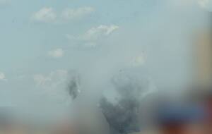 По данным канала "Новости Донбасса", прилеты были на границе двух районов – Ворошиловского и Киевского, где расположено управление ФСБ "ДНР"