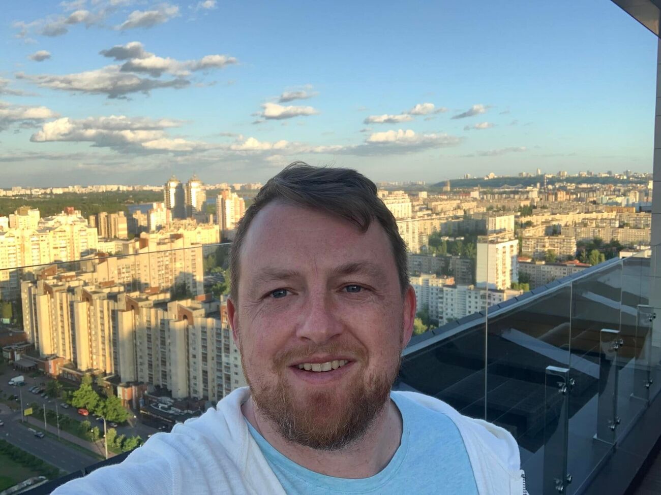 Нормально ли во время войны нападать на военных, вынужденных проводить мобилизацию? Если вы против ВСУ, то вы вместе с Путиным и палачами Бучи