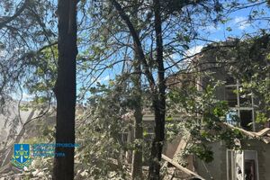 В Кривом Роге продолжается разбор завалов на месте российского удара, число жертв возросло