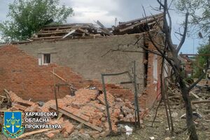 В Старом Салтове в результате российской воздушной атаки повреждены жилые дома, отметили в прокуратуре