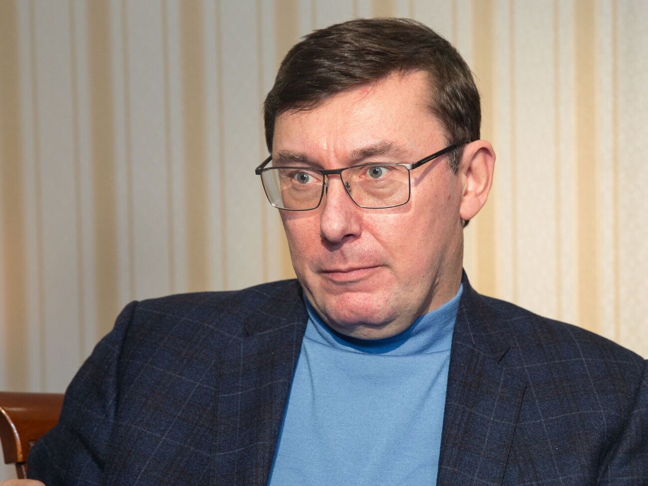 Санкции США "затрехсотили" рубль. Теперь Китай становится для путинской России единственным окном во внешний мир