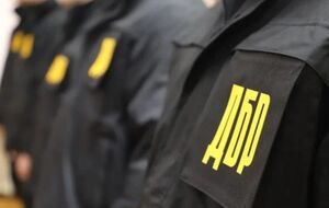 Підозрюваного ДБР прокурора суд відпустив під особисте зобов'язання