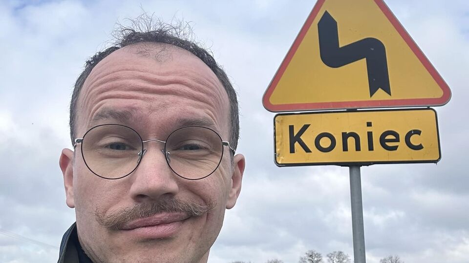 Євген Магда: Пам'ятаєте, як Денис Малюська жалівся через маленьку зарплату? Так ось, ці проблеми в минулому