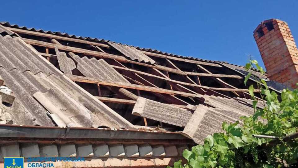 Через російську ракетну атаку в Новомосковську пошкоджені 91 приватний будинок, п'ять навчальних закладів, газова інфраструктура, зазначили в ОВА