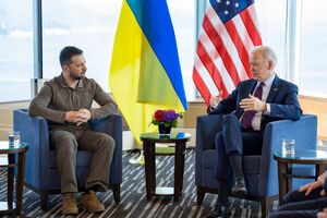 Зеленський і Байден підписали угоду на полях саміту G7