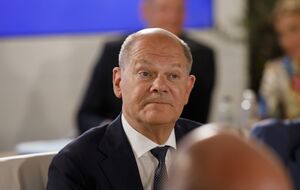 Путин хочет продолжать войну до тех пор, пока все не перестанут поддерживать Украину, но его план провалился, отметил Шольц (на фото)