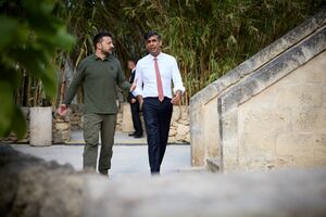 Зеленский в Италии провел встречу с Сунаком